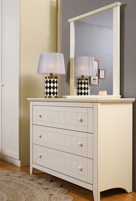 Isabella syrtariera krevatokamaras